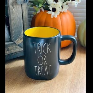 Rae Dunn Trick Or Treat Mug